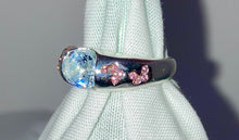 Load image into Gallery viewer, Pink Butterfly Fashion Ring.