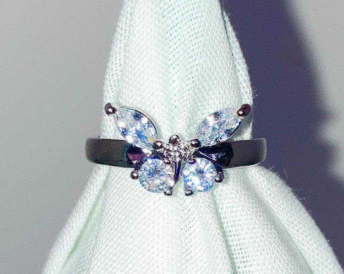 Butterfly Fashion Ring - Size 7.
